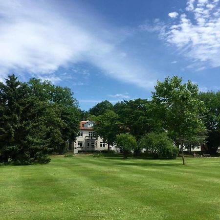 Villa Zwoelf 졸타우 외부 사진